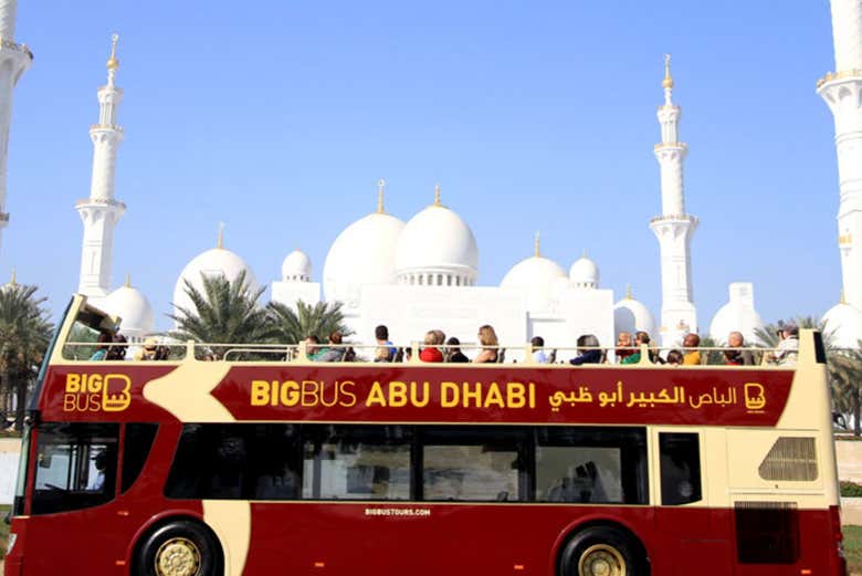 Autobus turistico di Abu Dhabi