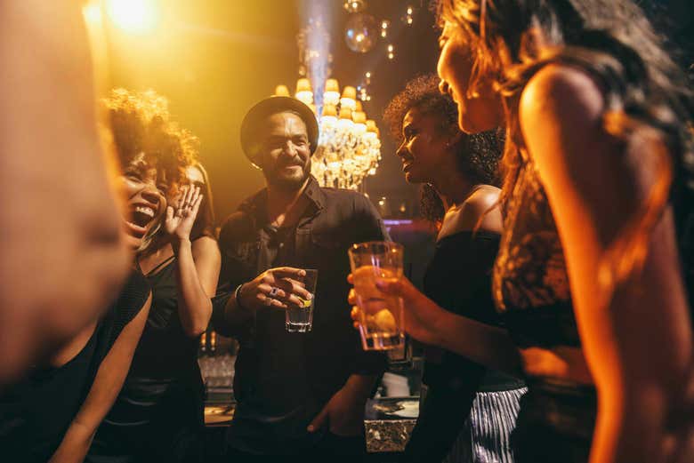 Pub Crawl a Dubai
