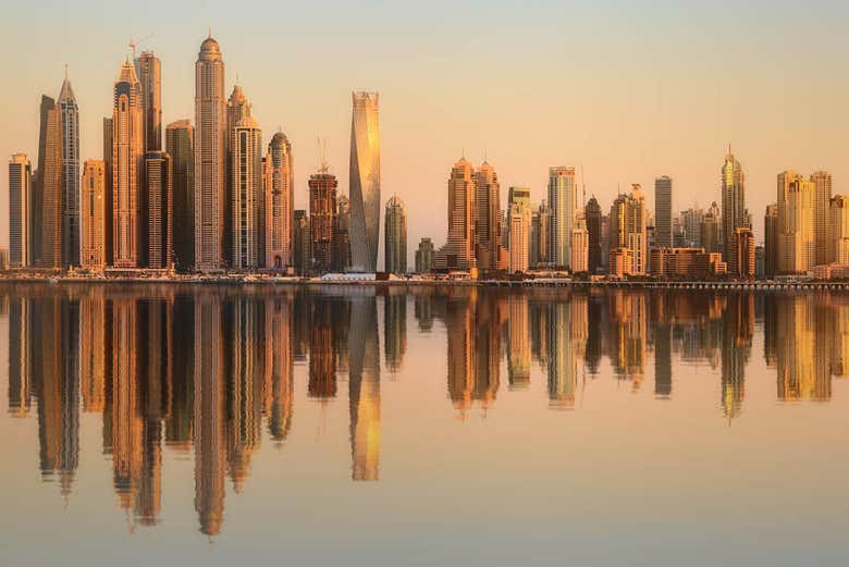 Tramonto su Dubai Marina