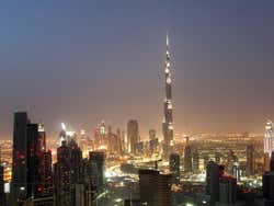 Dubai al tramonto