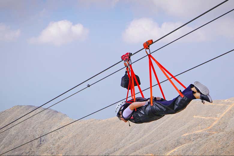 Jebel Jais, la zip line più lunga del mondo