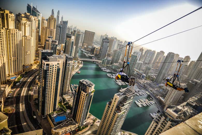 Zip line su Dubai Marina